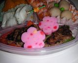 ＼(￣^￣)／参上！肉詰めピーマン弁当作り方1写真