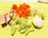 野菜たっぷり豆腐入りコンソメスープ作り方1写真
