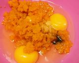 ほんの～りオレンジ色の卵焼き作り方3写真