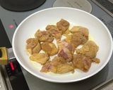 鶏肉とスナップエンドウのカレーミルク煮込作り方3写真
