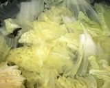 ＊ちぎり白菜と薄い油揚げ＊のお味噌汁作り方1写真