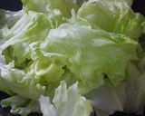 芯も外葉も使って！レタスのごま醤油炒め作り方2写真