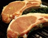 骨付き豚ロースのステーキ作り方2写真