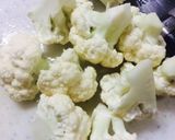おつまみに♬カリフラワーとウインナー作り方1写真