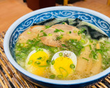 行列のできる店のラーメン横浜家系作り方2写真
