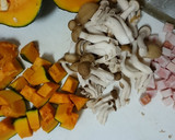 かぼちゃとしめじのスパイシー炊き込みご飯作り方1写真