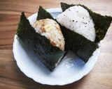 あらびき胡椒香るおかかとチーズのおにぎり作り方5写真