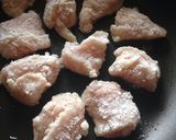 鶏胸肉&サツマイモのコク旨ハニマス炒め♡作り方4写真