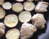 鶏胸肉&サツマイモのコク旨ハニマス炒め♡作り方5写真