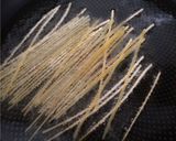 パリポリ揚げパスタ！止まらない(^^)作り方2写真