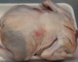 丸鶏でジューシーローストチキン♪作り方1写真