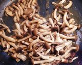 簡単一品♡きのこのマヨバタ醤油炒め作り方3写真