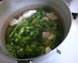 簡単さっぱり♪ 菜の花と豆腐のお吸い物！作り方3写真