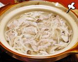 豚バラ塩麹きのこ汁deレタスしゃぶしゃぶ作り方6写真