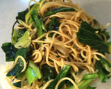お箸で食べる♬小松菜と油揚げの和風パスタ作り方4写真