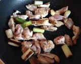 フライパンで温か♡焼き鳥ネギ汁のざるそば作り方3写真