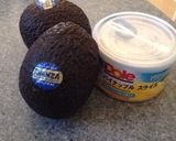 アボカドとパイン缶の簡単サラダ♪作り方1写真