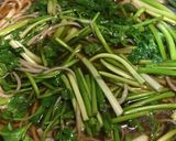 年越しに☆シャキッとセリの鶏蕎麦。作り方6写真