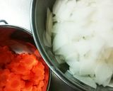 我が家のお正月の定番☆大根と人参のなます作り方1写真
