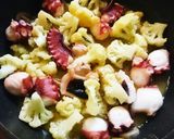 カリフラワーとタコのアヒージョ作り方5写真