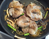 簡単♪美味しい♪そばつゆ生姜焼き☆作り方2写真