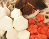 お節料理の定番♪昔ながらのお煮しめ。作り方1写真
