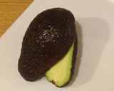 包丁だけでアボカドの簡単皮むき&カット作り方2写真