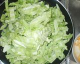 簡単！野菜炒め♪キャベツ・卵・ソーセージ作り方3写真