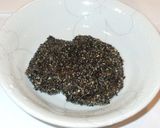 簡単！黒ゴマ餅♪レンジ・切り餅・おやつ♪作り方6写真