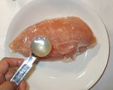 簡単！鶏ハム・レンジ♪しっとり・アレンジ作り方3写真