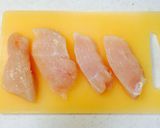 美味しく減塩♡チキンの香草チーズパン粉焼作り方3写真
