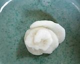 切り餅から咲いたローズ和菓子作り方4写真
