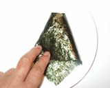 簡単！お餅・海苔おやつ♪レンジ餅おにぎり作り方6写真