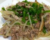 簡単‼豚肉とモヤシの蒸し物作り方1写真