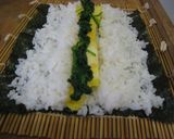 チューリップ　　飾り巻き寿司作り方3写真
