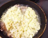 【簡単アレンジ】焼き辛ラーメン♡作り方4写真