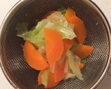 離乳食 にんじんとキャベツの煮込み☆作り方3写真