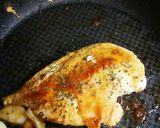 ヨーグルトDEしっとり鶏胸肉のソテー♪作り方5写真