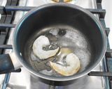 三つ葉と海老の玉子焼き～茶碗蒸し風～作り方3写真