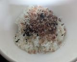 ピリ辛わかめおにぎり♪作り方1写真