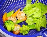 メレンゲサラダ盛り✿ごま味ラーメン作り方3写真