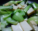 簡単一品！青梗菜と厚揚げの塩ニンニク炒め作り方3写真