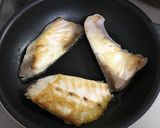 フライパンで！ブリの照り焼き作り方1写真