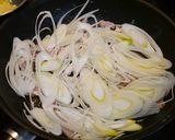 簡単!ネギと春菊の焦がし醬油炒め作り方5写真
