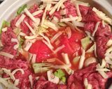 トマトとキノコとレタスと牛肉とチーズの鍋作り方10写真