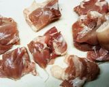 鶏肉と玉ねぎのチリソース炒め作り方1写真