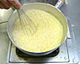 鮮やかな黄色で春気分♪春の風スープ作り方7写真