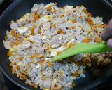 葱とグリーンリーフの焦がし醬油炒飯作り方3写真