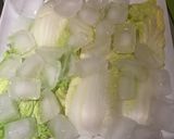 ナッツ入り野菜とチキンのサラダ作り方2写真