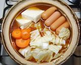 超簡単！スンドゥブ・チゲ風鍋焼きラーメン作り方3写真